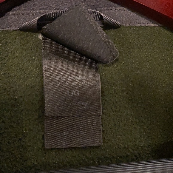 Men’s North Face green fleece. Size Large - Picture 2 of 3